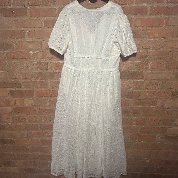 NWT - Baltic Born Esther Eyelet Midi Dress in Off White - Picture 3 of 4